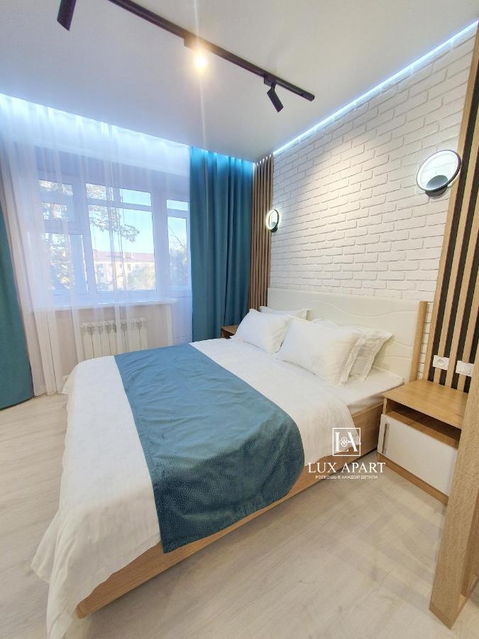 Lux апартаменты в центре Караганды на 45 квартале Караганда Экстерьер фото