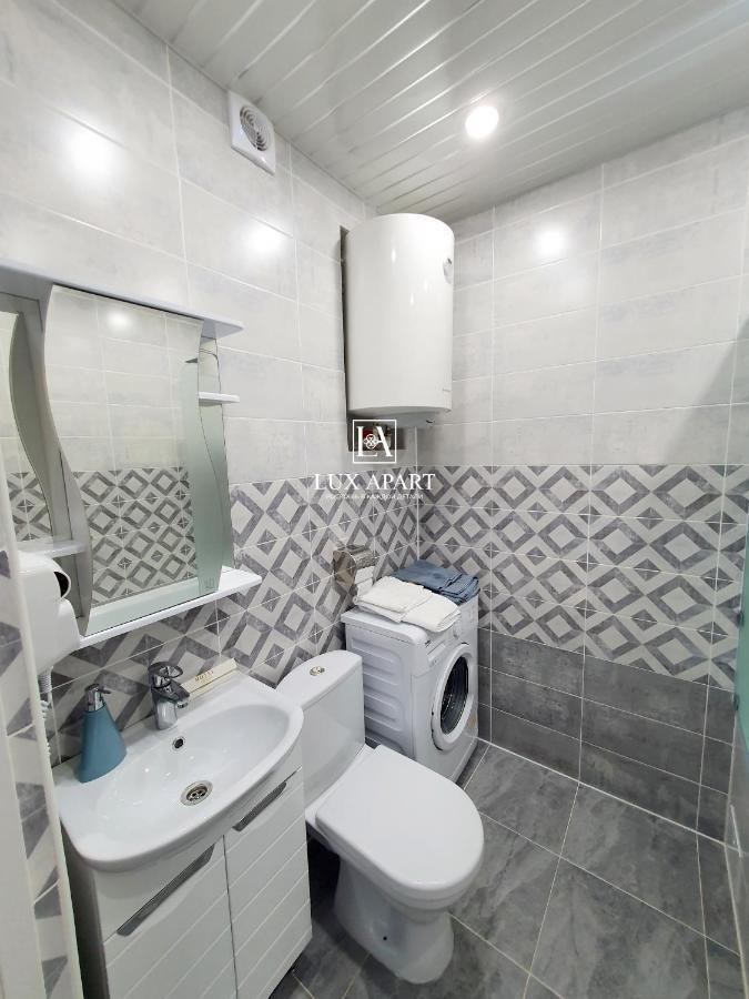 Lux апартаменты в центре Караганды на 45 квартале Караганда Экстерьер фото